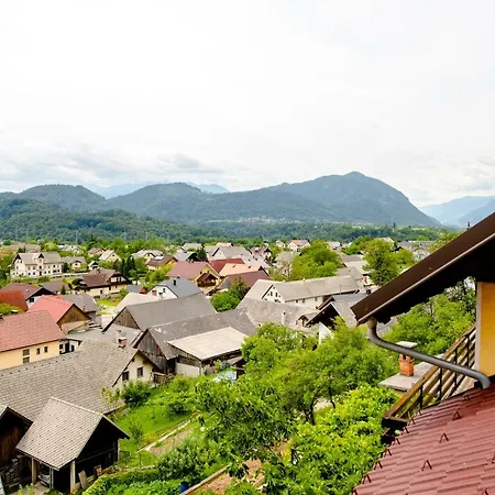 Apartma With View *